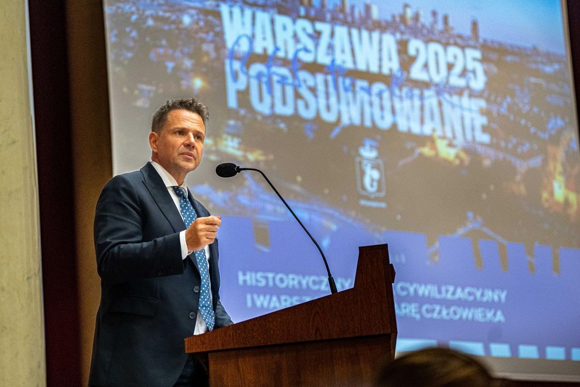 Rafał Trzaskowski z wotum zaufania i absolutorium za 2025 rok