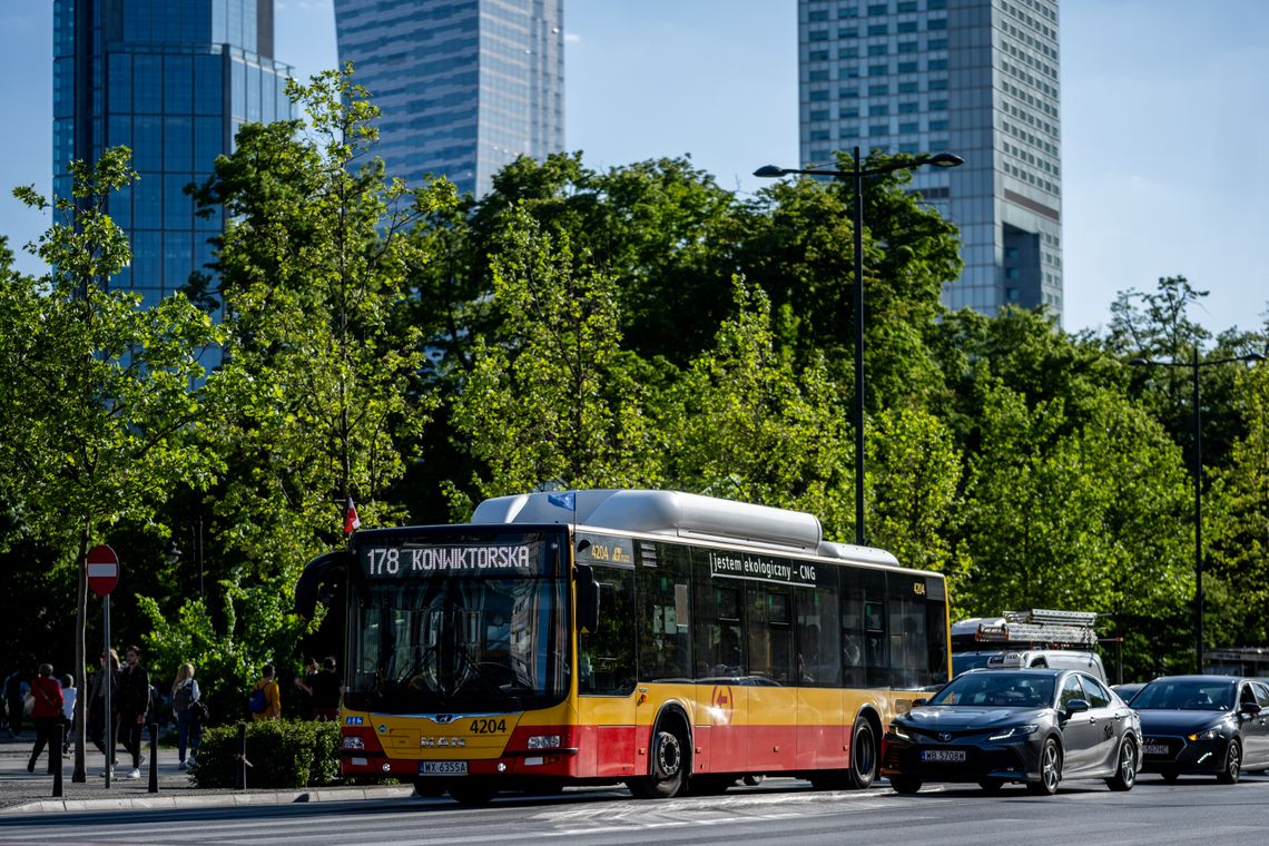 Tramwaj w Warszawie - zdjęcie poglądowe.