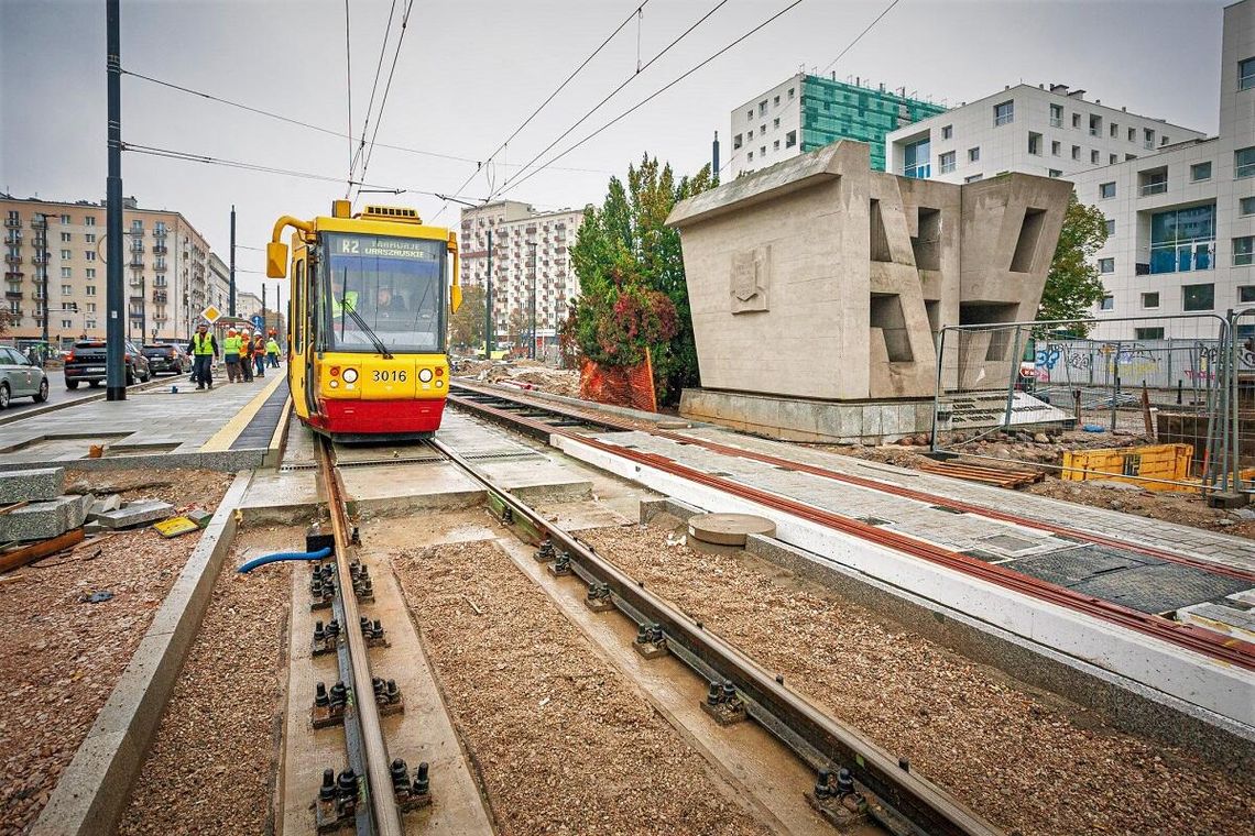 Tramwaje znów na Grójeckiej i al. Krakowskiej. Koniec wielkich utrudnień na Ochocie