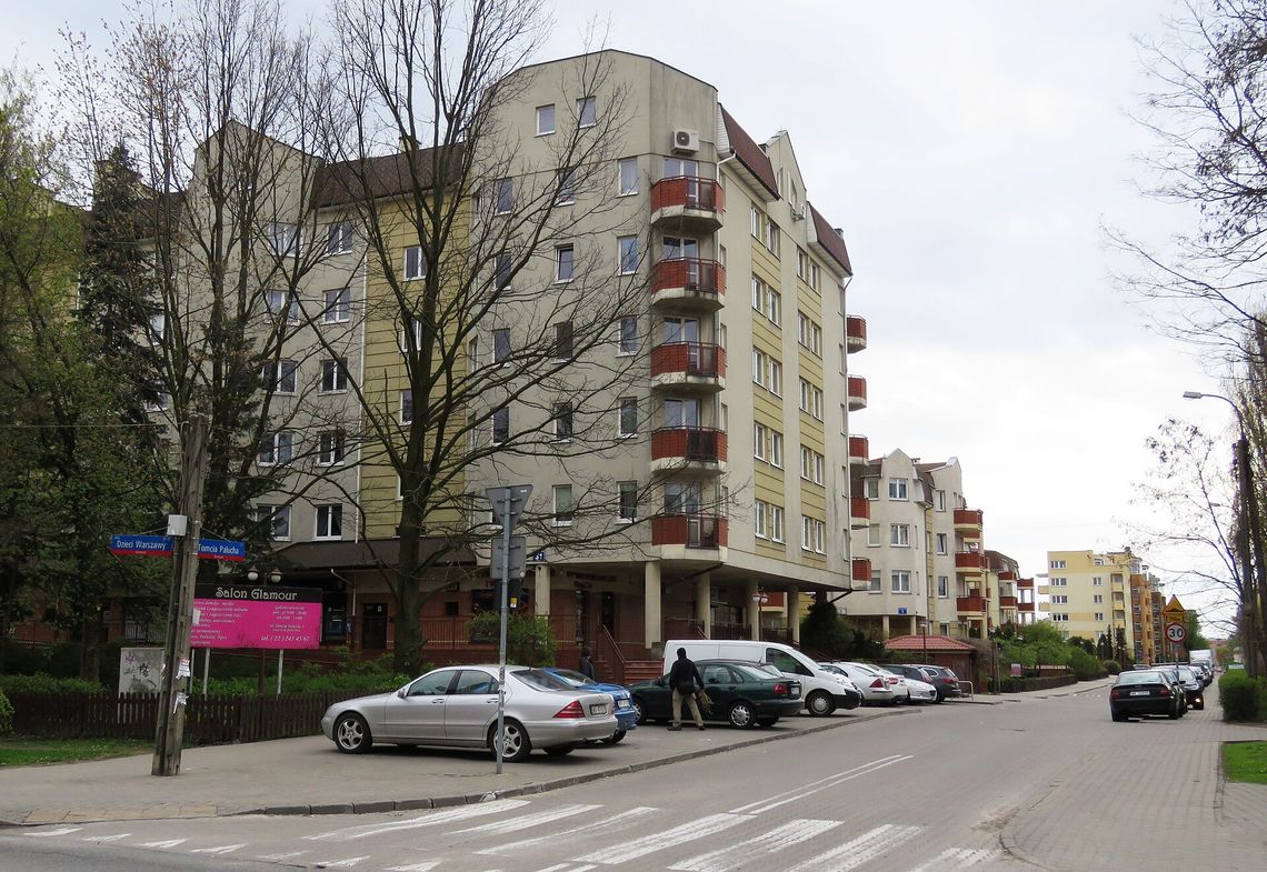 Ursus przebuduje skrzyżowanie przy ul. Tomcia Palucha. Powstanie wyniesiona jezdnia. Ursus przebuduje skrzyżowanie przy ul. Tomcia Palucha. Powstanie wyniesiona jezdnia.