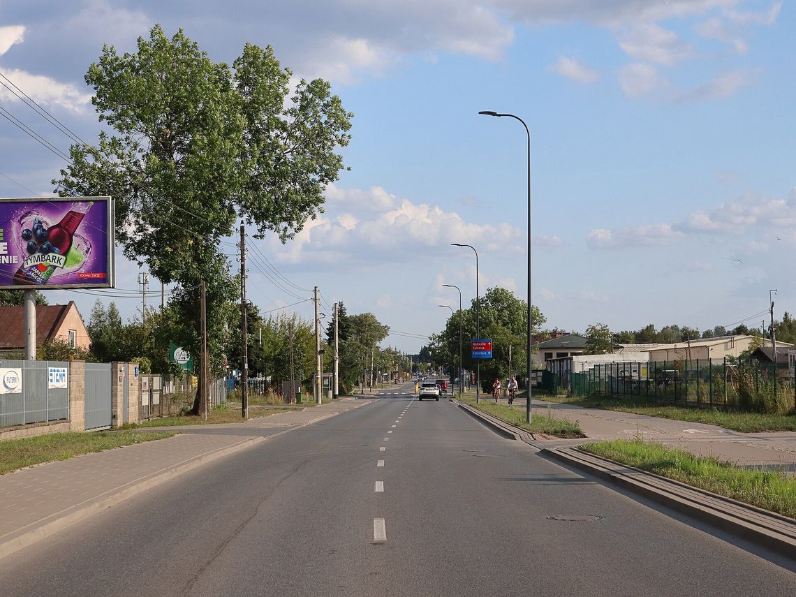 Utrudnienia na Trakcie Lubelskim. Objazdy i zmiany tras autobusów w Wawrze. Utrudnienia na Trakcie Lubelskim. Objazdy i zmiany tras autobusów w Wawrze.