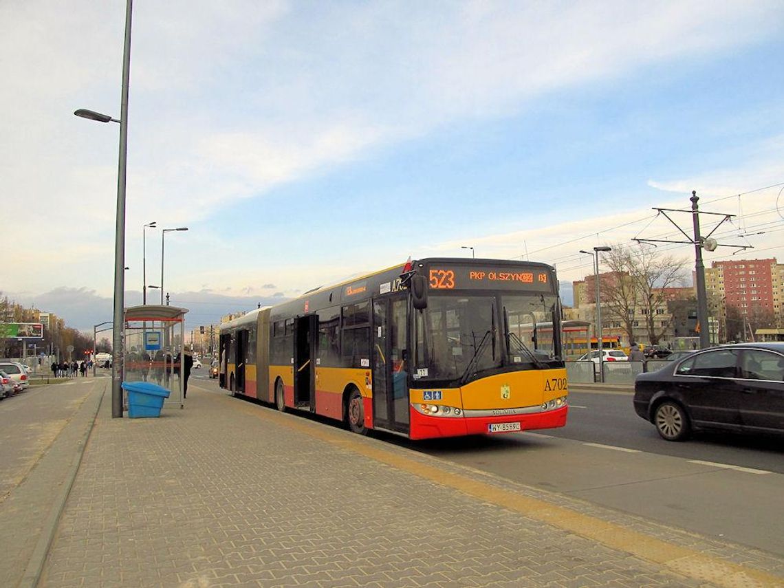 Warszawa kupuje kolejne autobusy. Nowe Solarisy będą służyć także podczas ewakuacji.