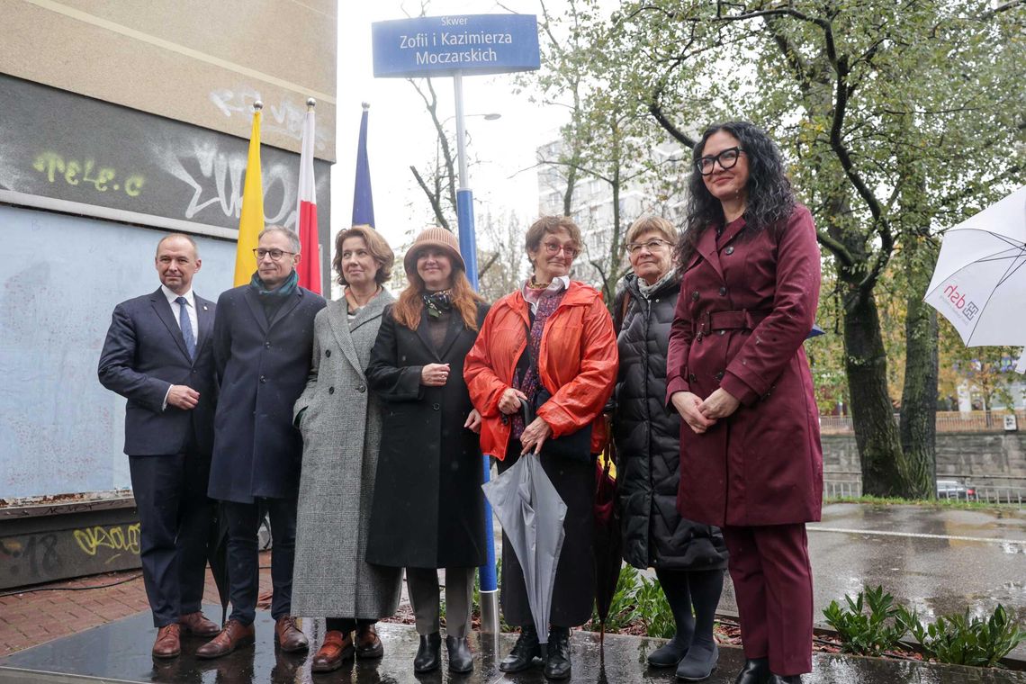 Warszawa upamiętniła Zofię i Kazimierza Moczarskich. Miłość silniejsza niż wojna Warszawa upamiętniła Zofię i Kazimierza Moczarskich. Miłość silniejsza niż wojna
