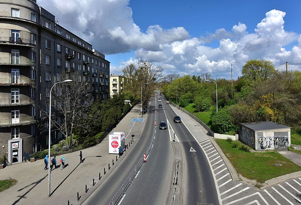 Weekendowe asfaltowanie „Wisłostrady”. Kierowców czekają duże zmiany w ruchu. Weekendowe asfaltowanie „Wisłostrady”. Kierowców czekają duże zmiany w ruchu.