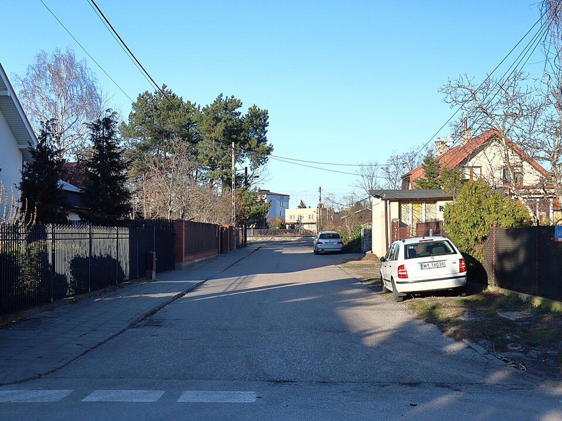 Wstrzymane postępowanie dla dużej inwestycji mieszkaniowej w Wawrze. W planach 32 domy. Wstrzymane postępowanie dla dużej inwestycji mieszkaniowej w Wawrze. W planach 32 domy.