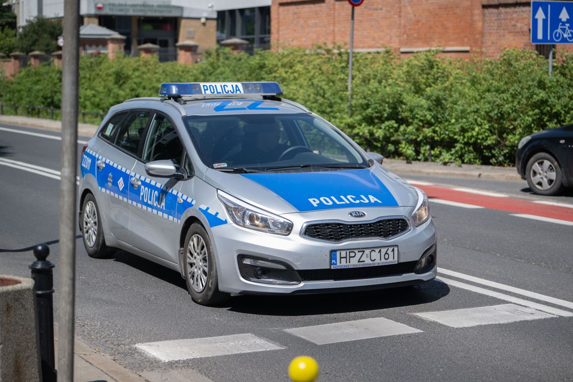 Policja prowadzi czynności z zatrzymanym