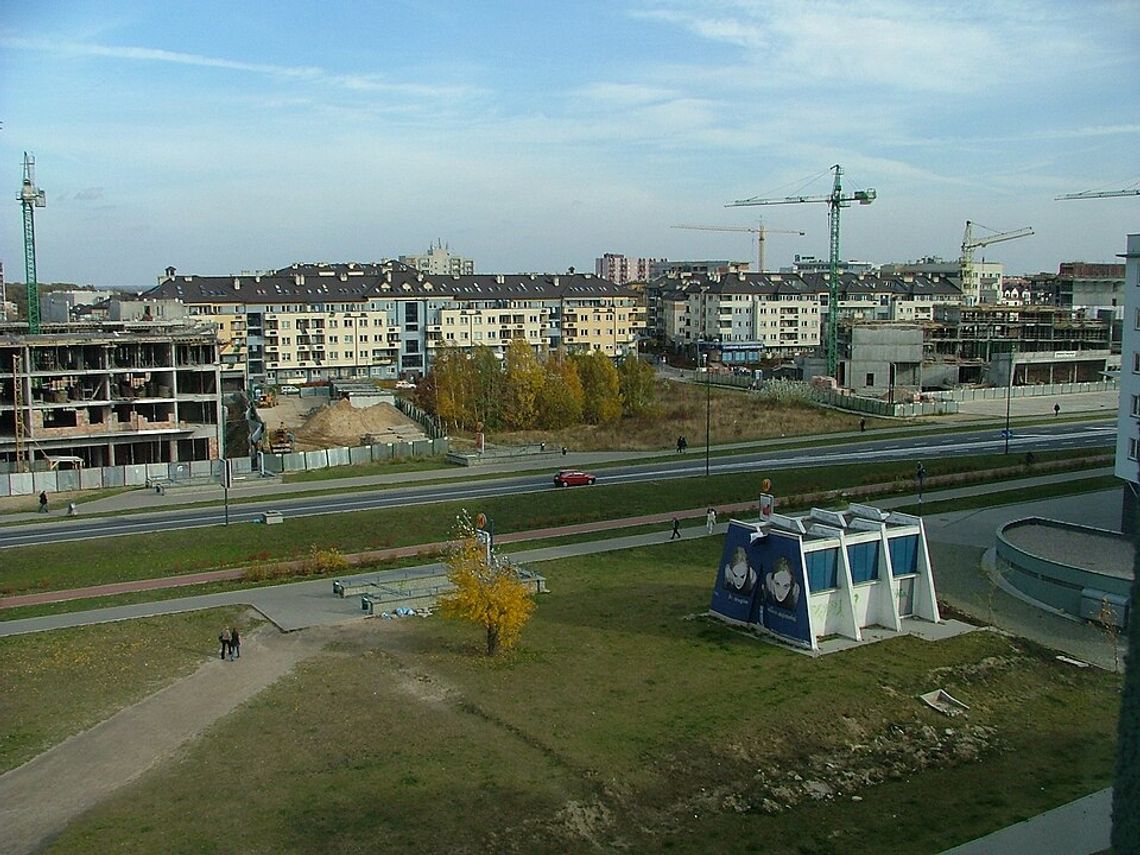 Zmiany przy ul. Za Łąkami. Rusza remont drogi wewnętrznej na Kabatach.