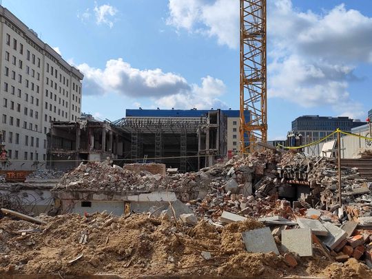 Gmach NBP przy placu Powstańców w Warszawie. Gmach NBP przy placu Powstańców w Warszawie.