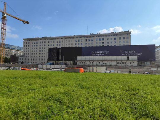 Gmach NBP przy placu Powstańców w Warszawie. Gmach NBP przy placu Powstańców w Warszawie.