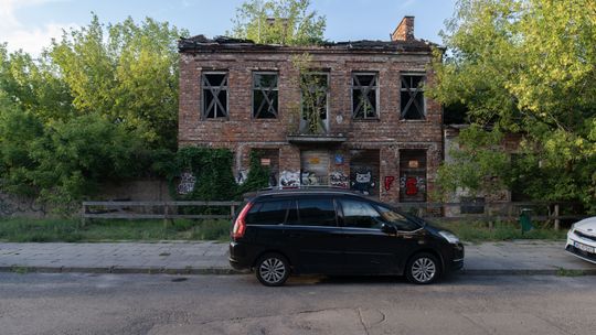 Przedwojenne domy na Grochowie przy ulicy Sulejkowskiej