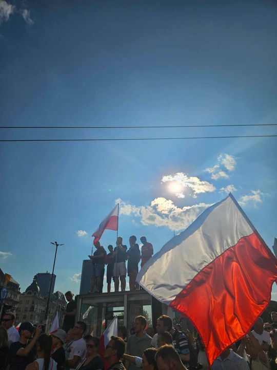 Tak warszawiacy świętuję Godzinę "W" Tak warszawiacy świętuję Godzinę "W"
