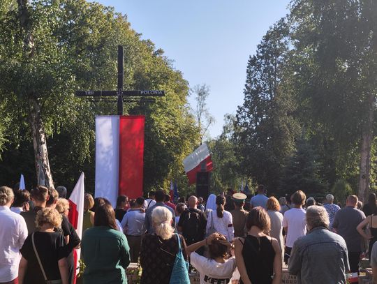 Tak warszawiacy świętuję Godzinę "W" Tak warszawiacy świętuję Godzinę "W"