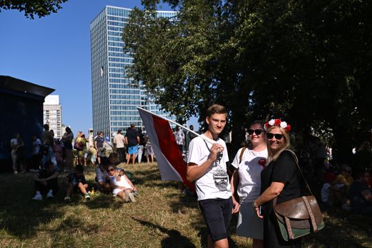 Tak warszawiacy świętuję Godzinę "W" Tak warszawiacy świętuję Godzinę "W"