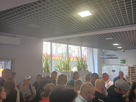 Kolejki i chaos w Mazowieckim Urzędzie ds. Cudzoziemców
