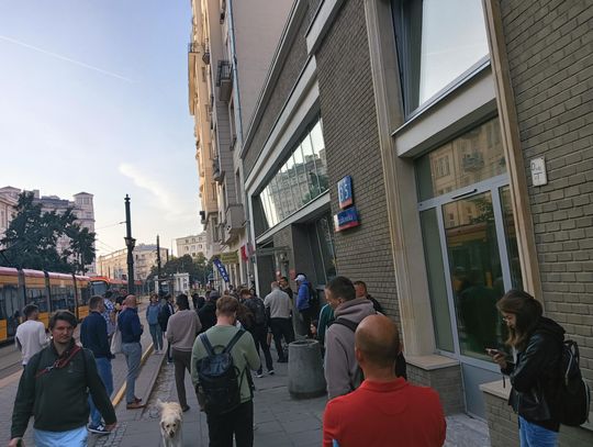 Kolejki i chaos w Mazowieckim Urzędzie ds. Cudzoziemców