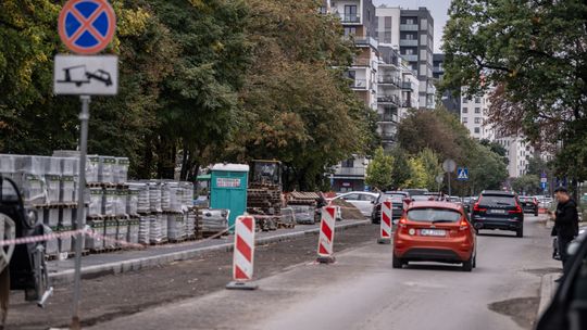 Warszawskie Odolany - osiedle Bliska Wola, lokomotywownia i ulica Jana Kazimierza.