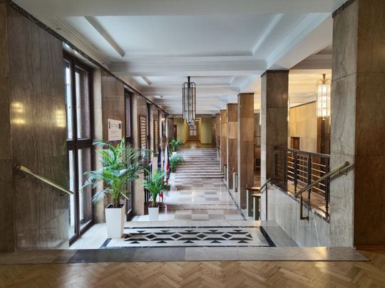 Szucha 25. Wnętrza Ministerstwa Edukacji Narodowej Szucha 25. Wnętrza Ministerstwa Edukacji Narodowej