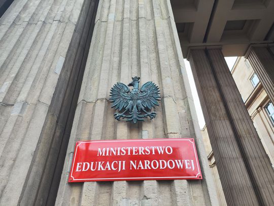 Szucha 25. Wnętrza Ministerstwa Edukacji Narodowej Szucha 25. Wnętrza Ministerstwa Edukacji Narodowej