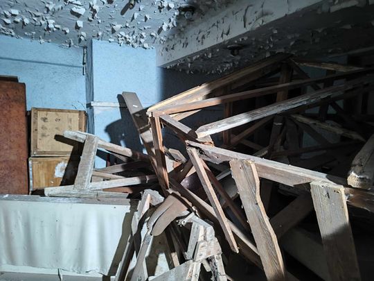 Szpiegowo przy ulicy Sobieskiego 100 w Warszawie. Szpiegowo przy ulicy Sobieskiego 100 w Warszawie.