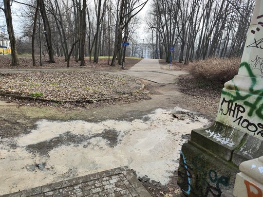 Bohomazy na Moście Poniatowskiego