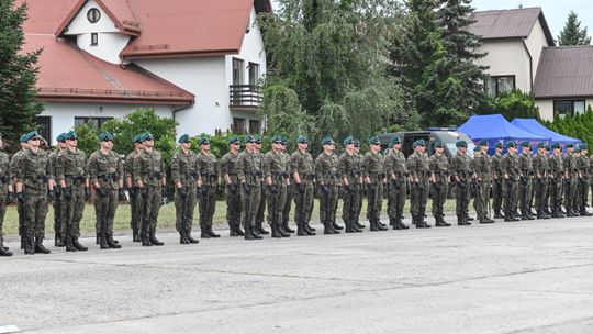 Tysiące żołnierzy na warszawskim lotnisku. Ćwiczą przed 15 sierpnia